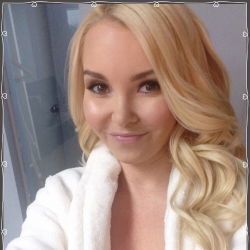 Aaliyah Love FREE page's avatar