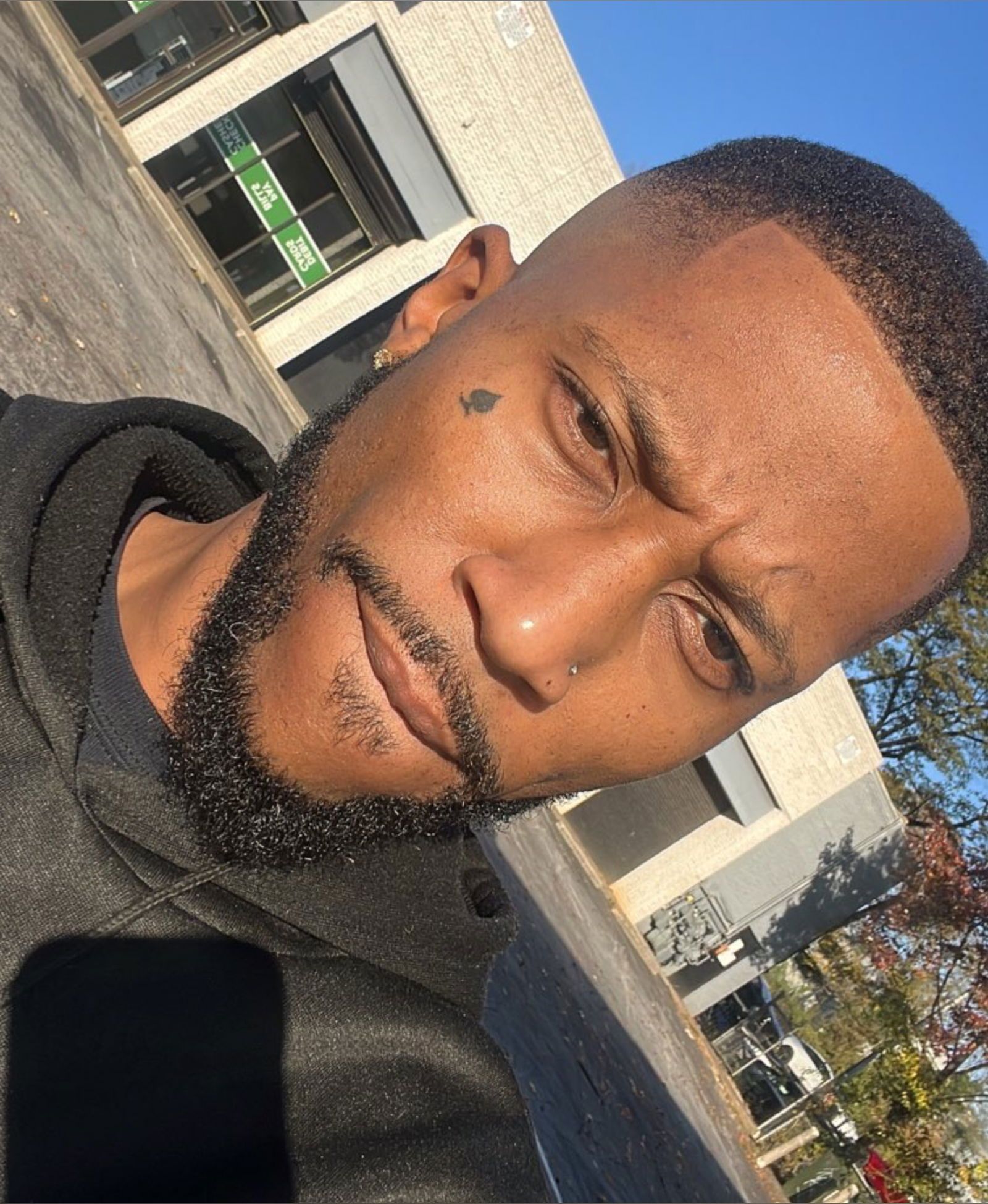 Astr0_Ace_🪐♠️'s avatar