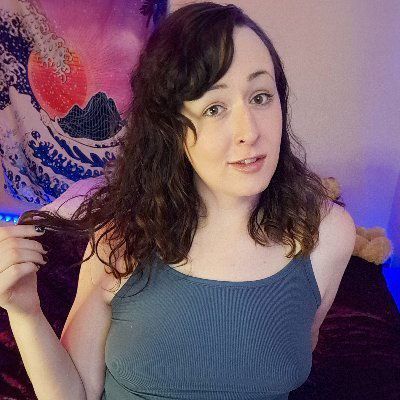 Annie Brokely's avatar