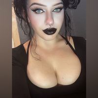 Alice Blaque's avatar