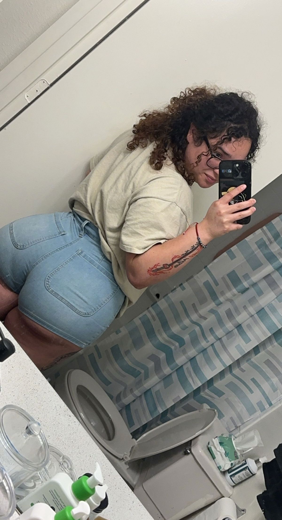 curlyhairbrat_18