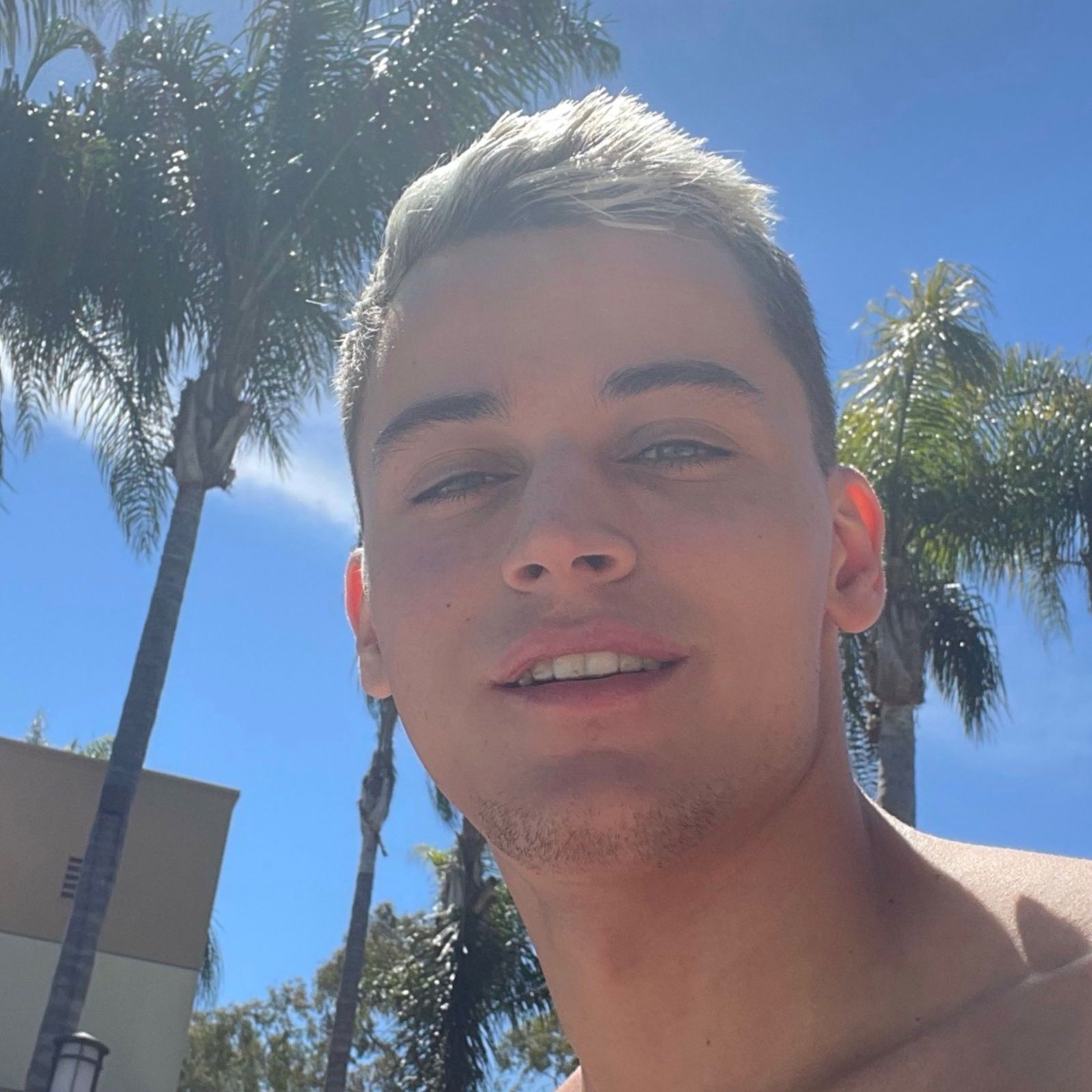 FitnessBrother's avatar