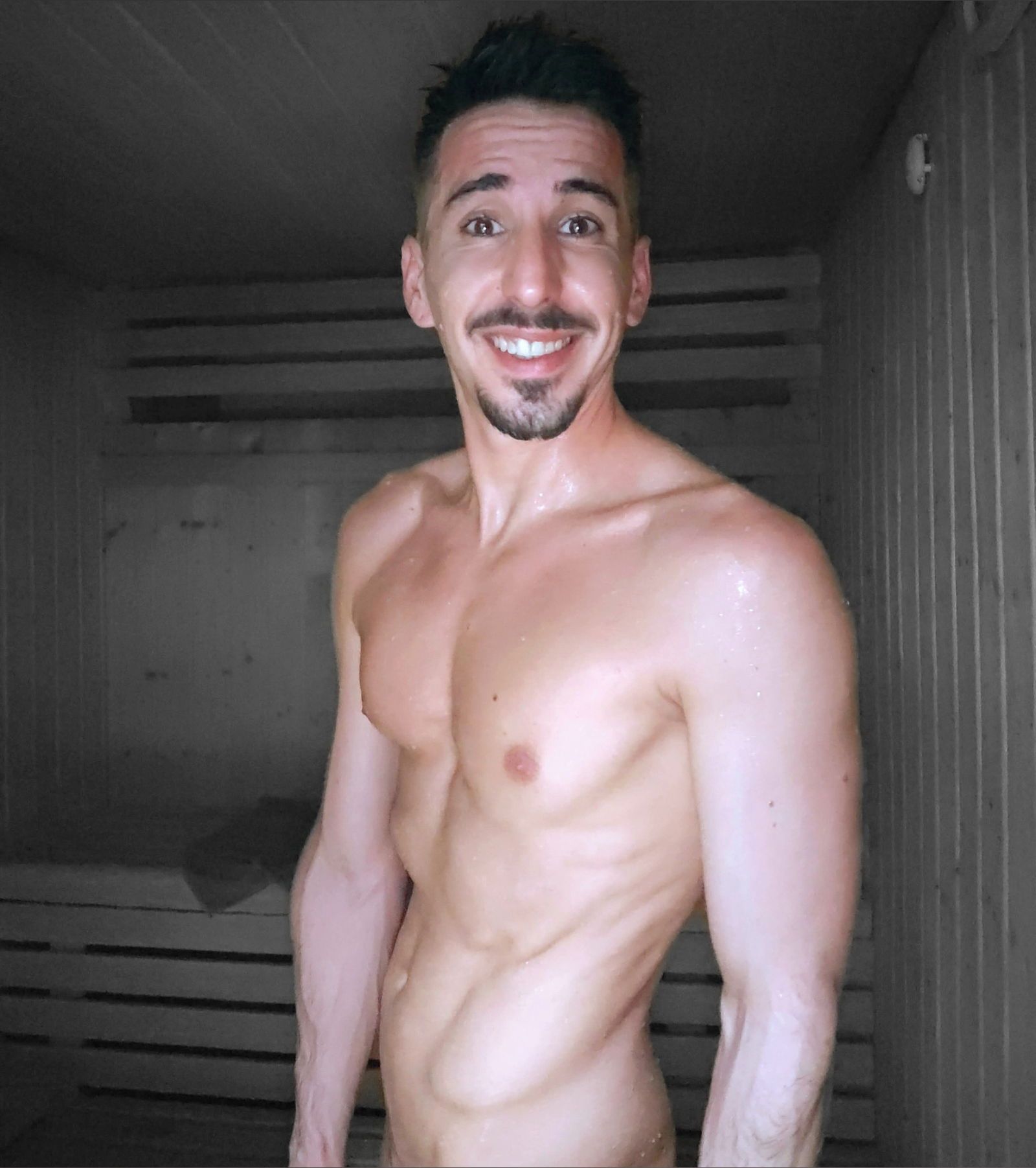 HotFitMan 🔥's avatar