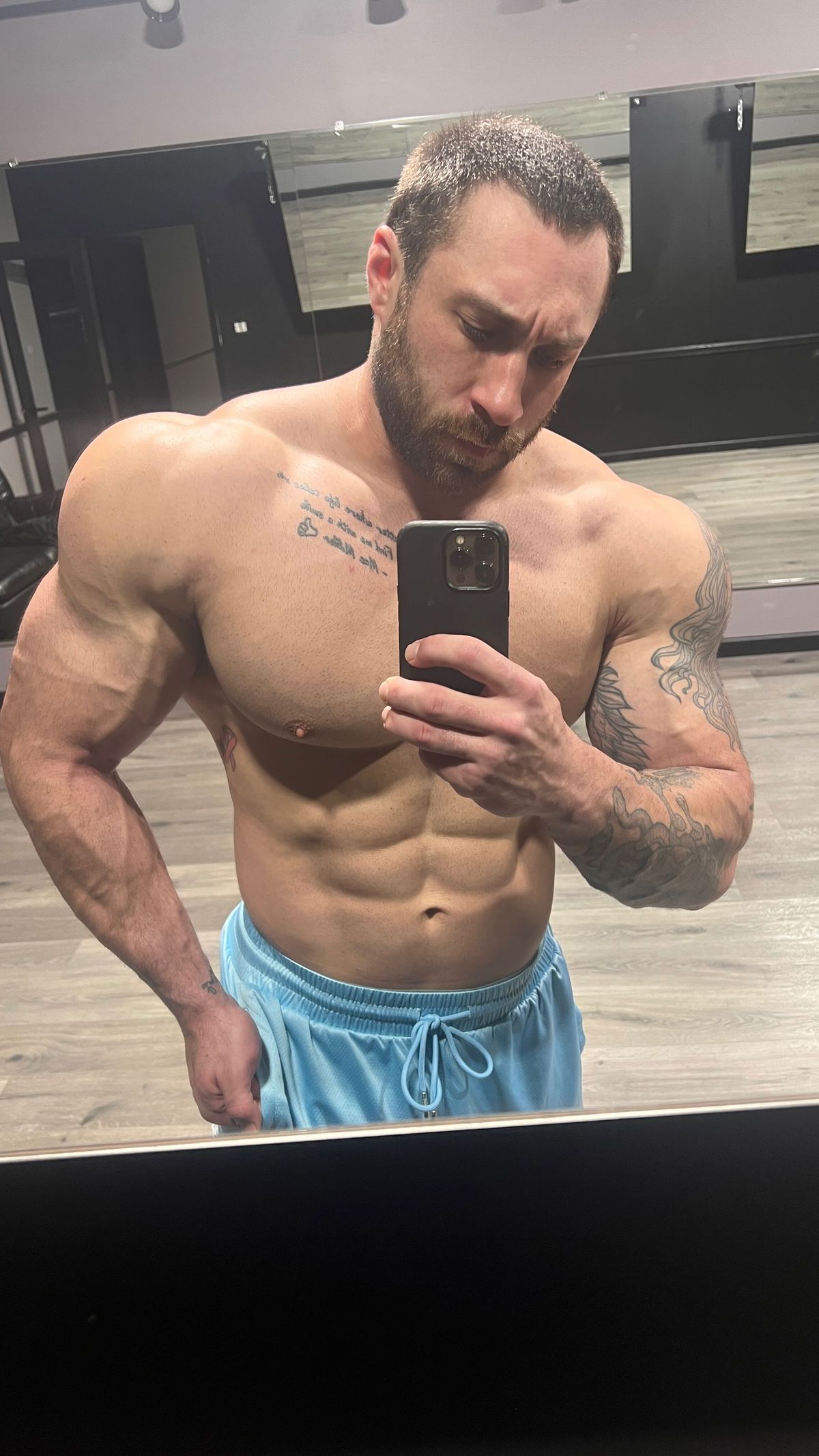 hungbodybuilder27
