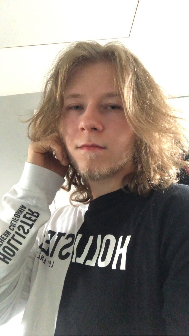 King of the Simps's avatar