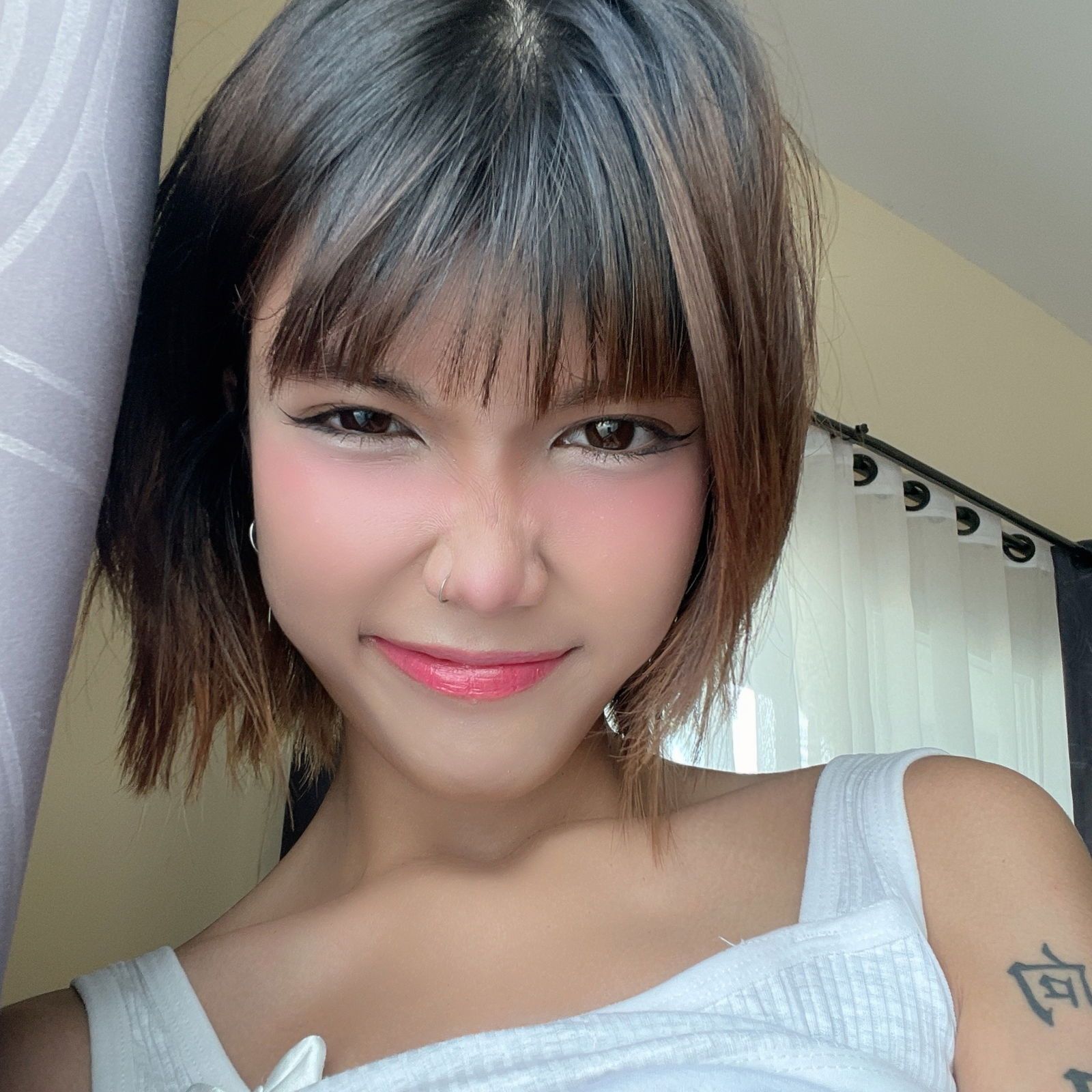 𝐍𝐚𝐦𝐢  💙's avatar