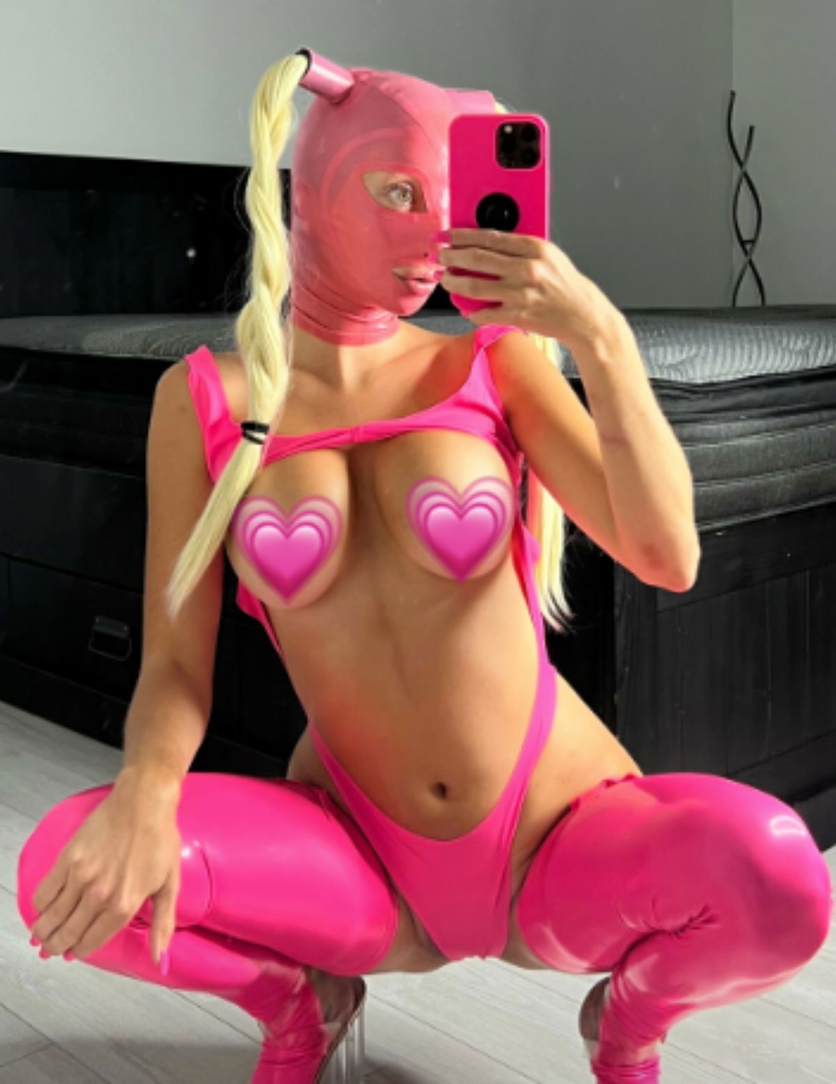 prettyinpinkxoxofficial