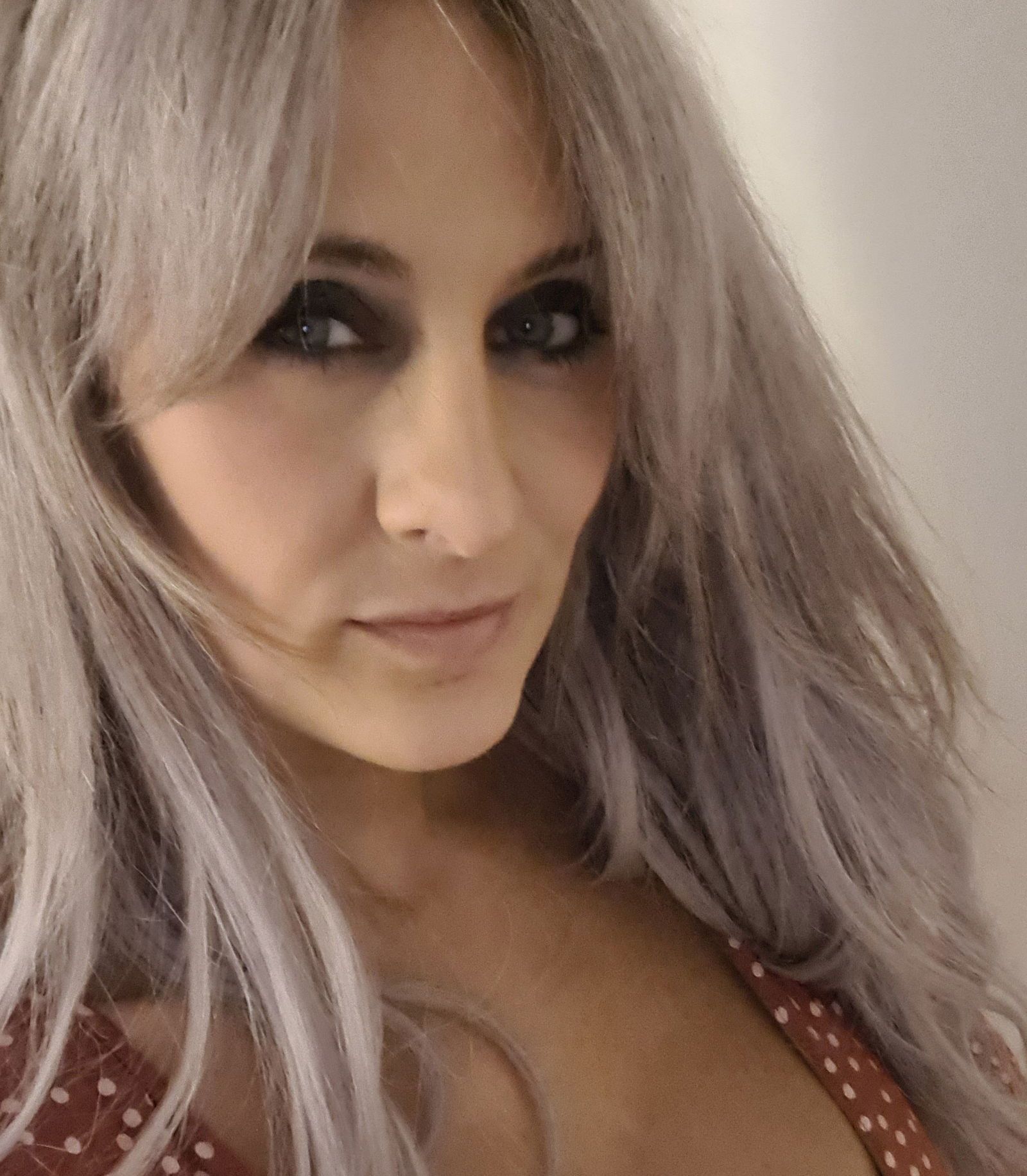 🌹Rosie English🌹's avatar