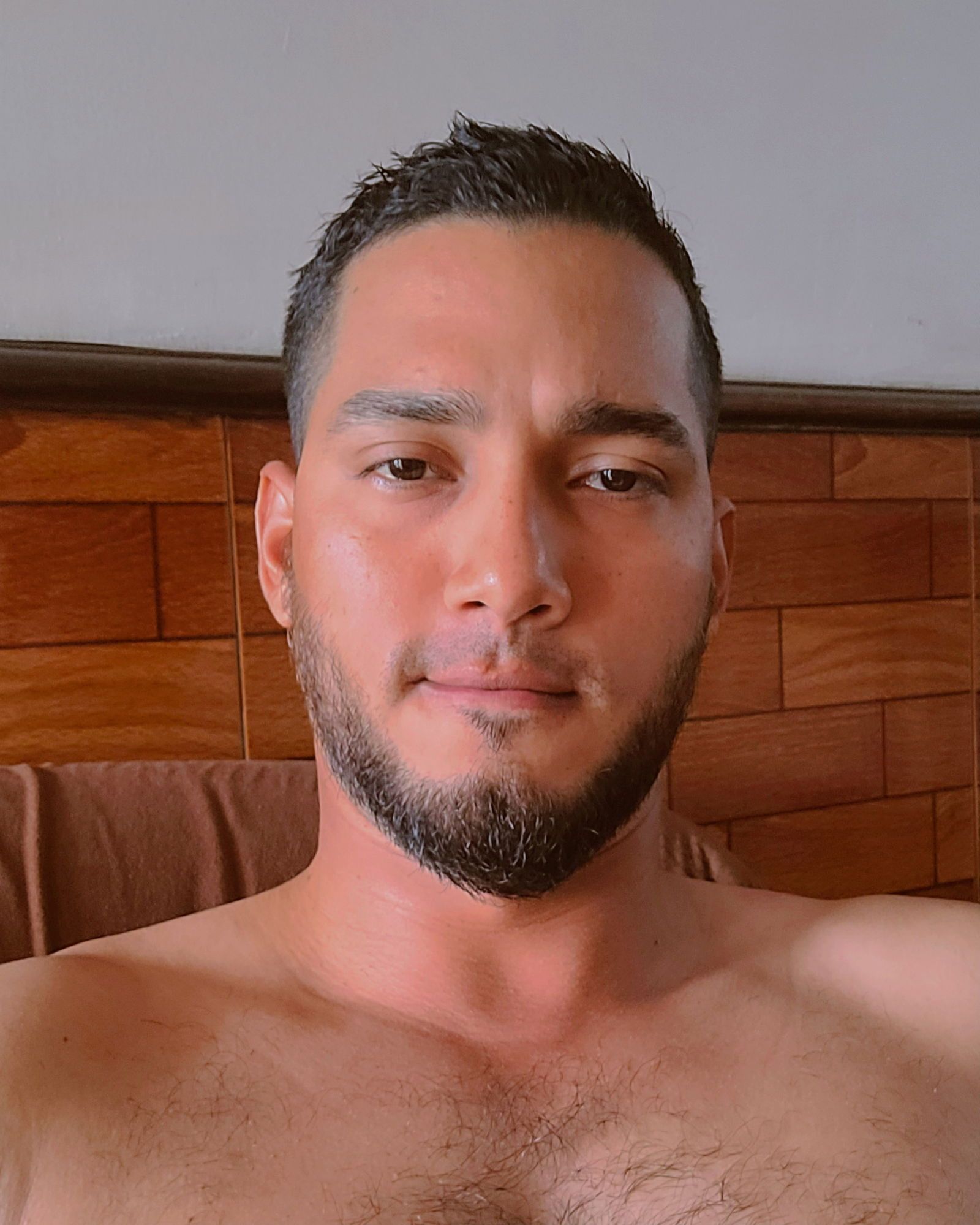 Sebastian Act's avatar