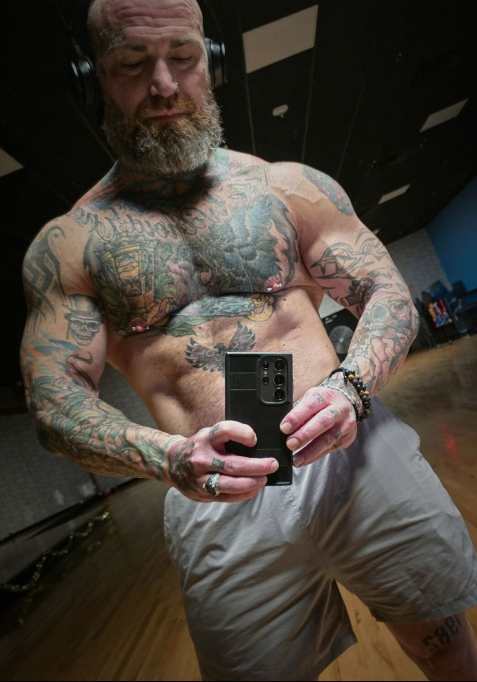 Inked daddy's avatar
