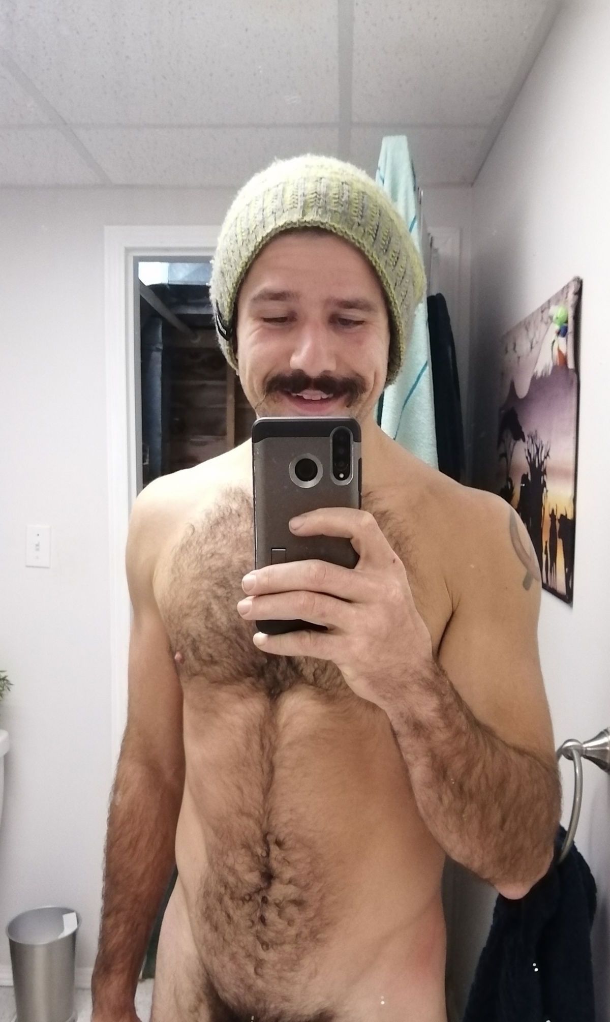 thehornyhandsomehippie