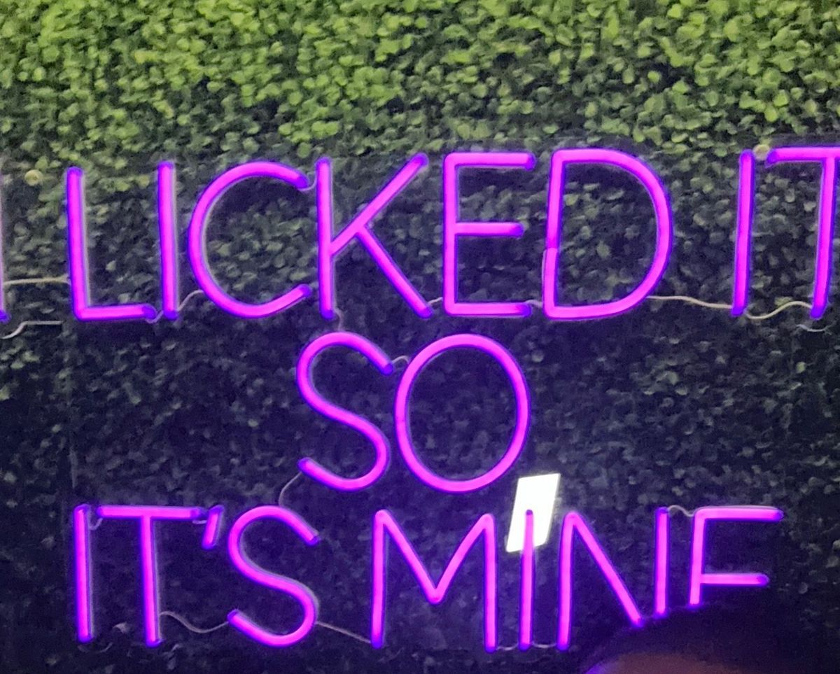 akhotwifefantasyfree banner