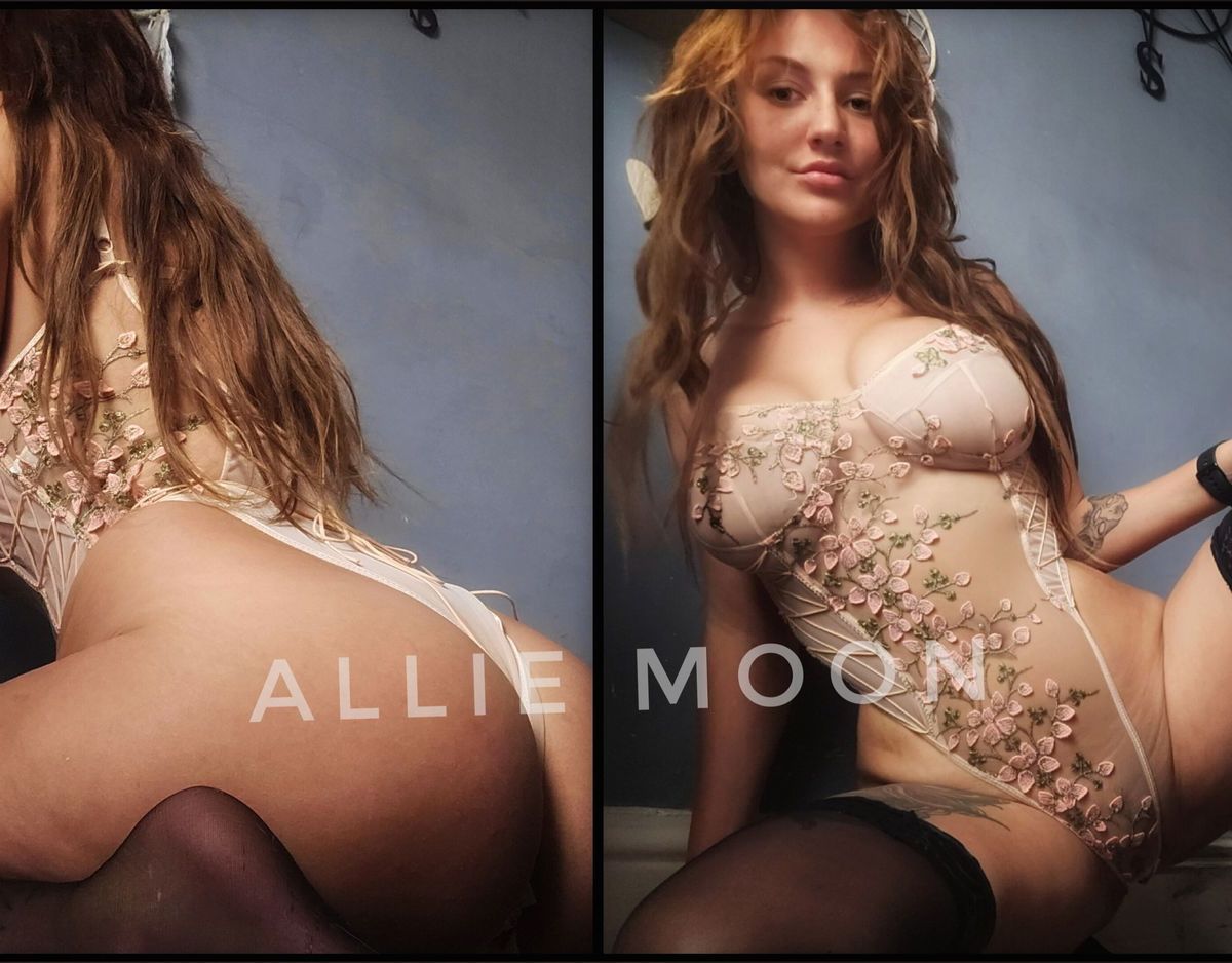 alicia_violet banner