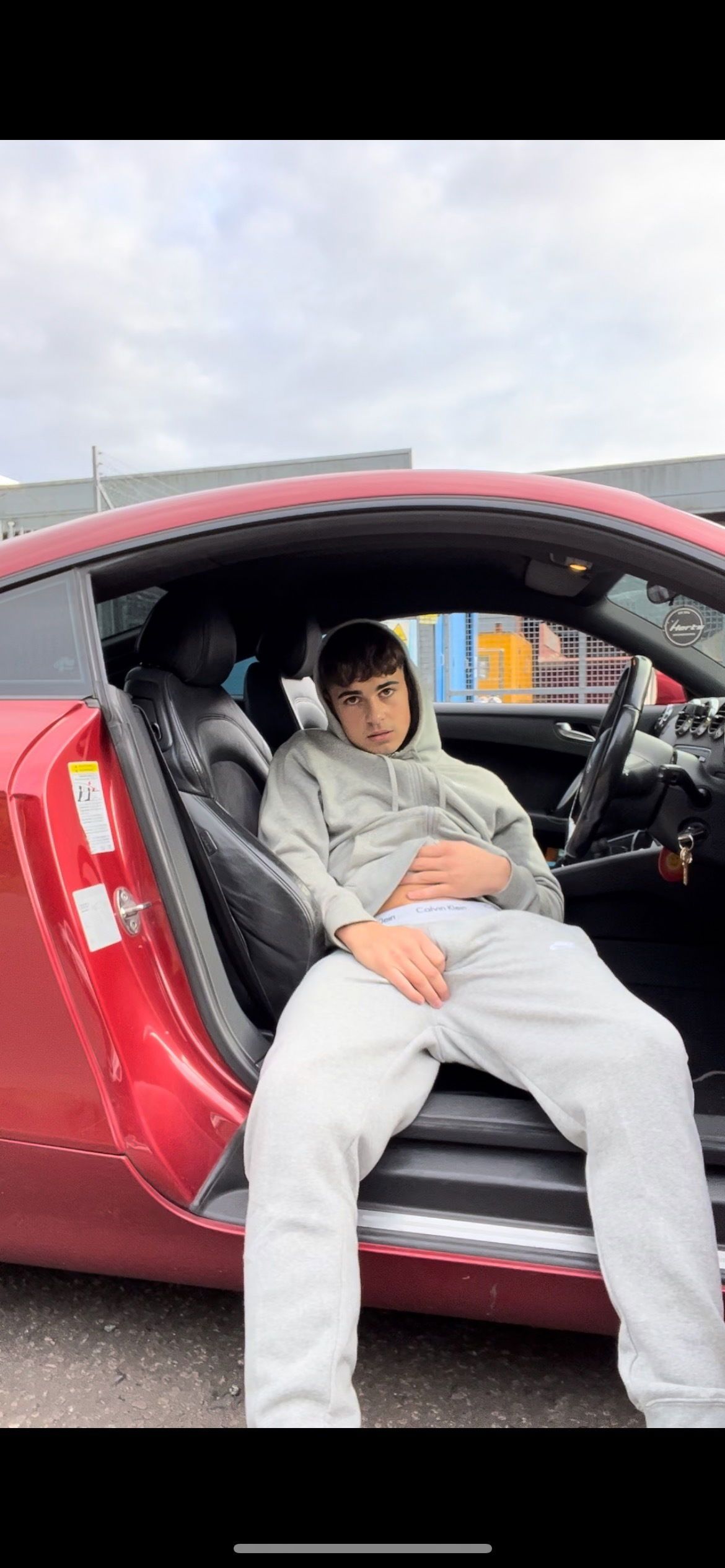 Top 100 Muscular & Teen 18+ OnlyFans Models in 2026