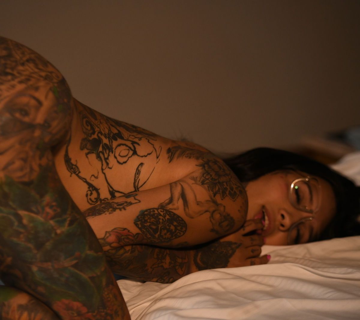 camilasernaart banner