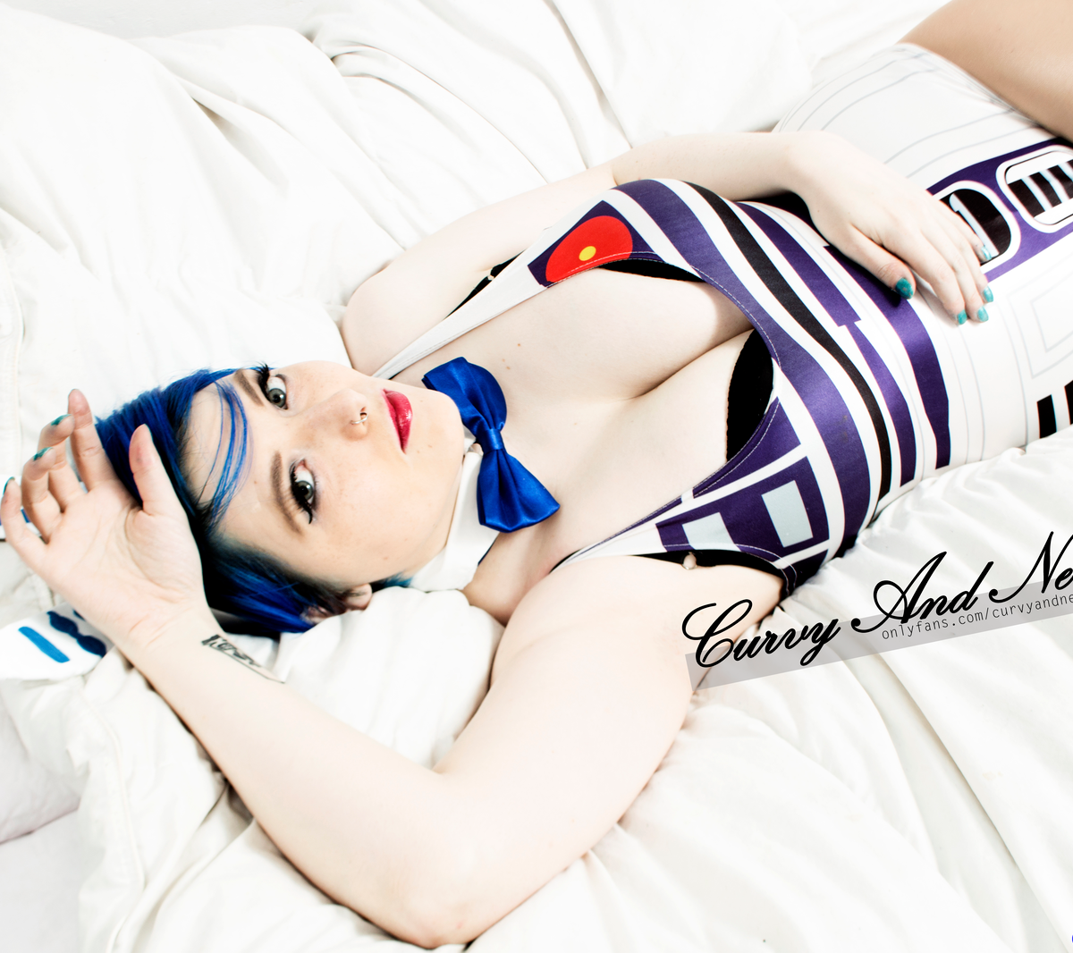 curvyandnerdy banner