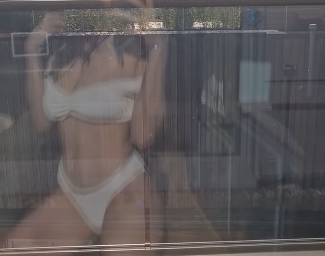 danielleksharp banner