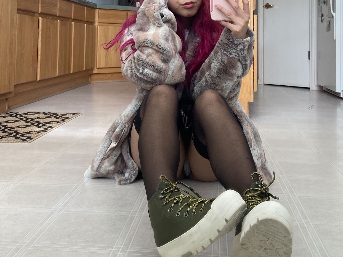 lilmoonsterpost banner