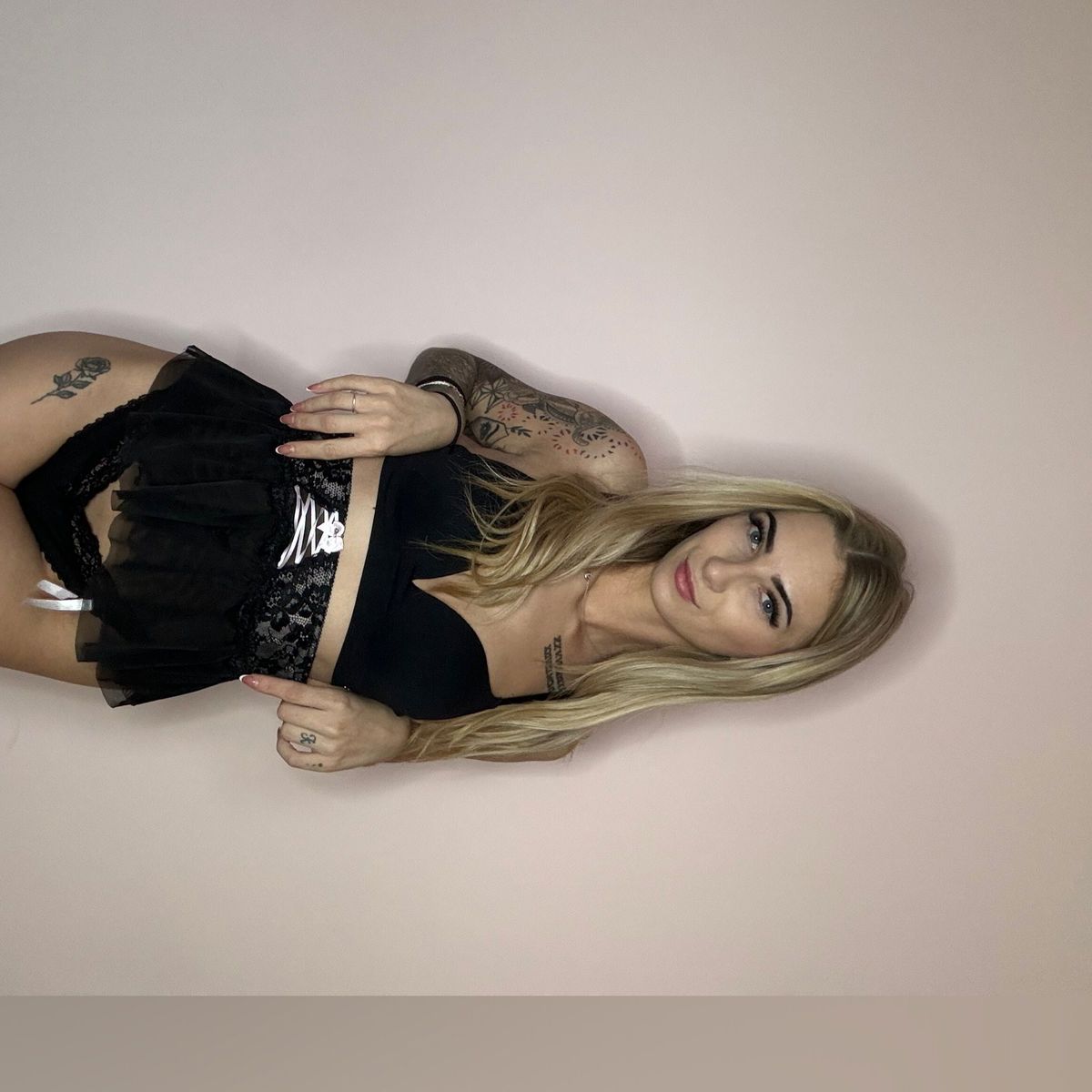 nicolecrushh banner