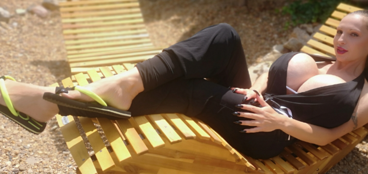 penelopeblackdiamond banner