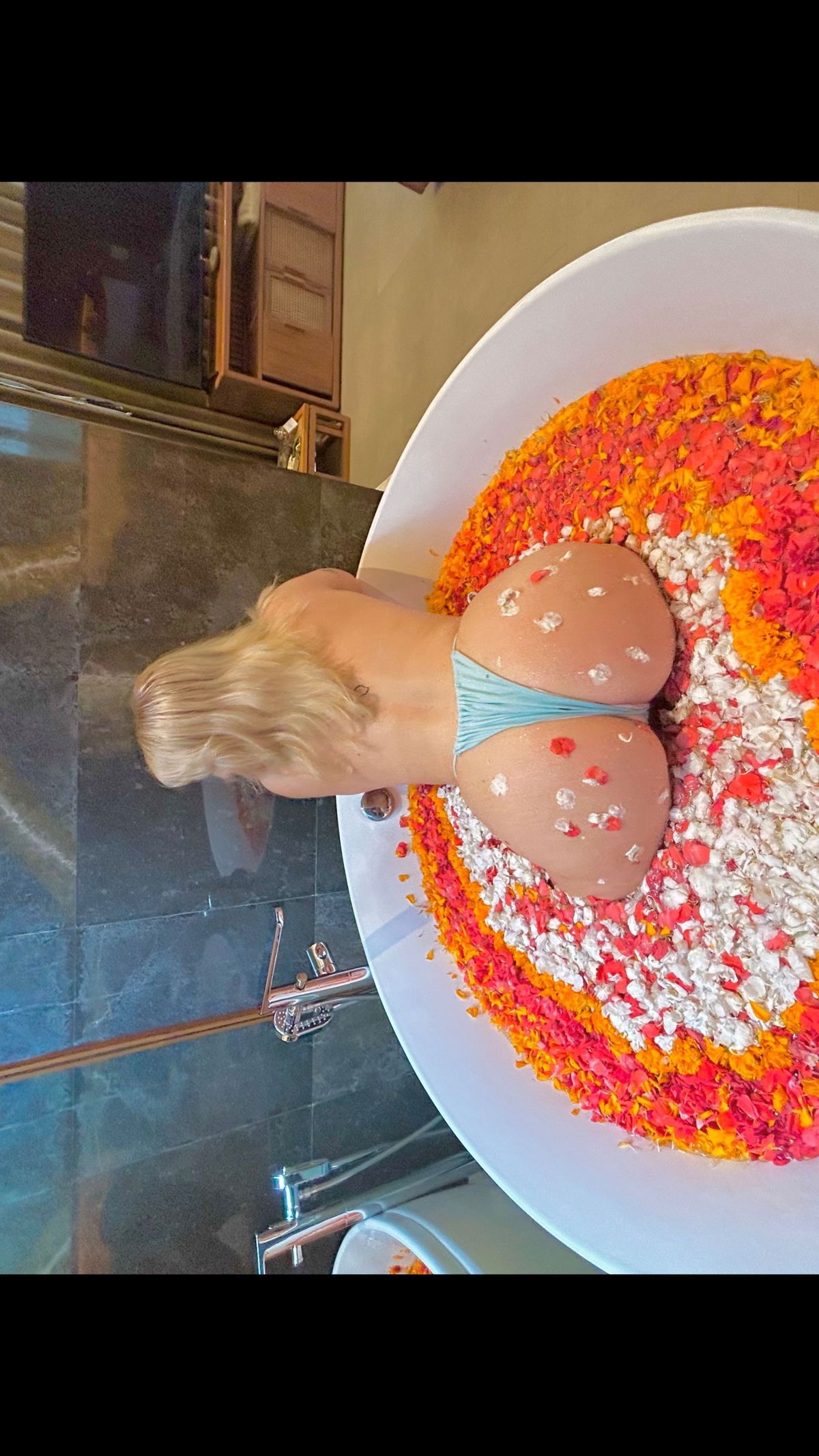 selena_honey97 banner