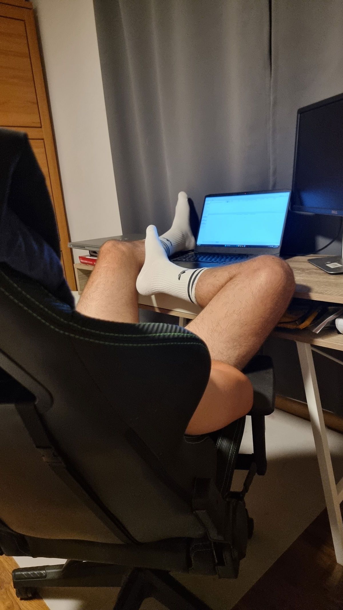 two.hung.guys banner